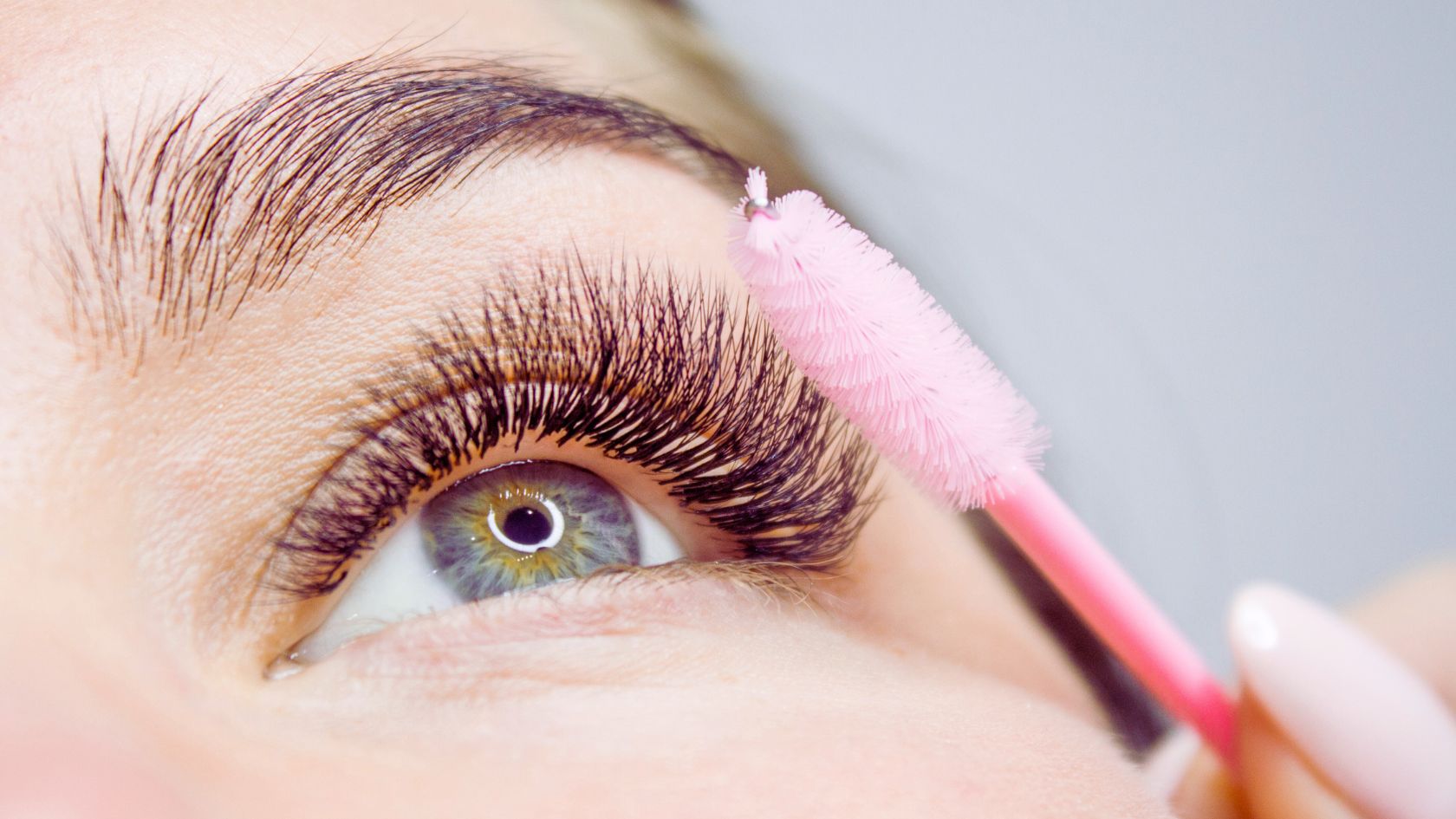 Essential Eyelash Extensions Aftercare Tips Visible Changes